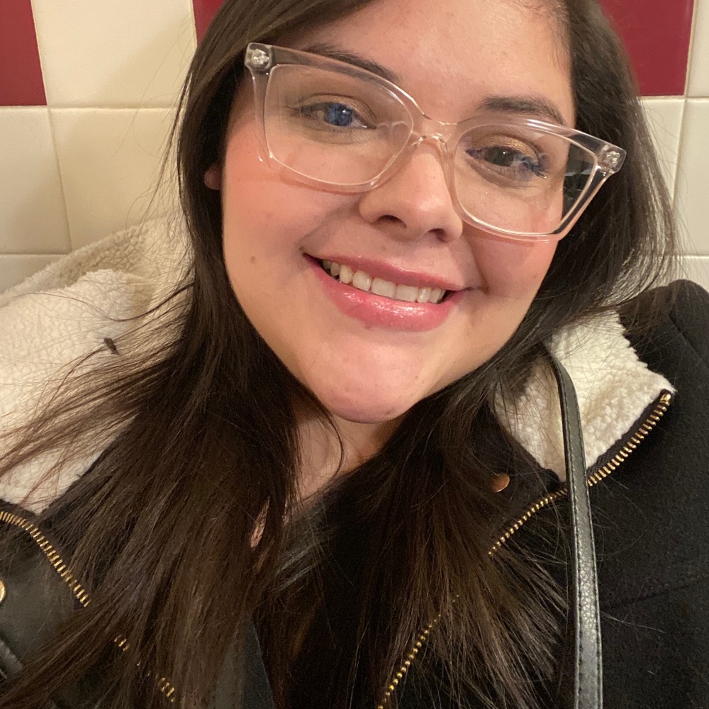 Meet your Posher, Natalie